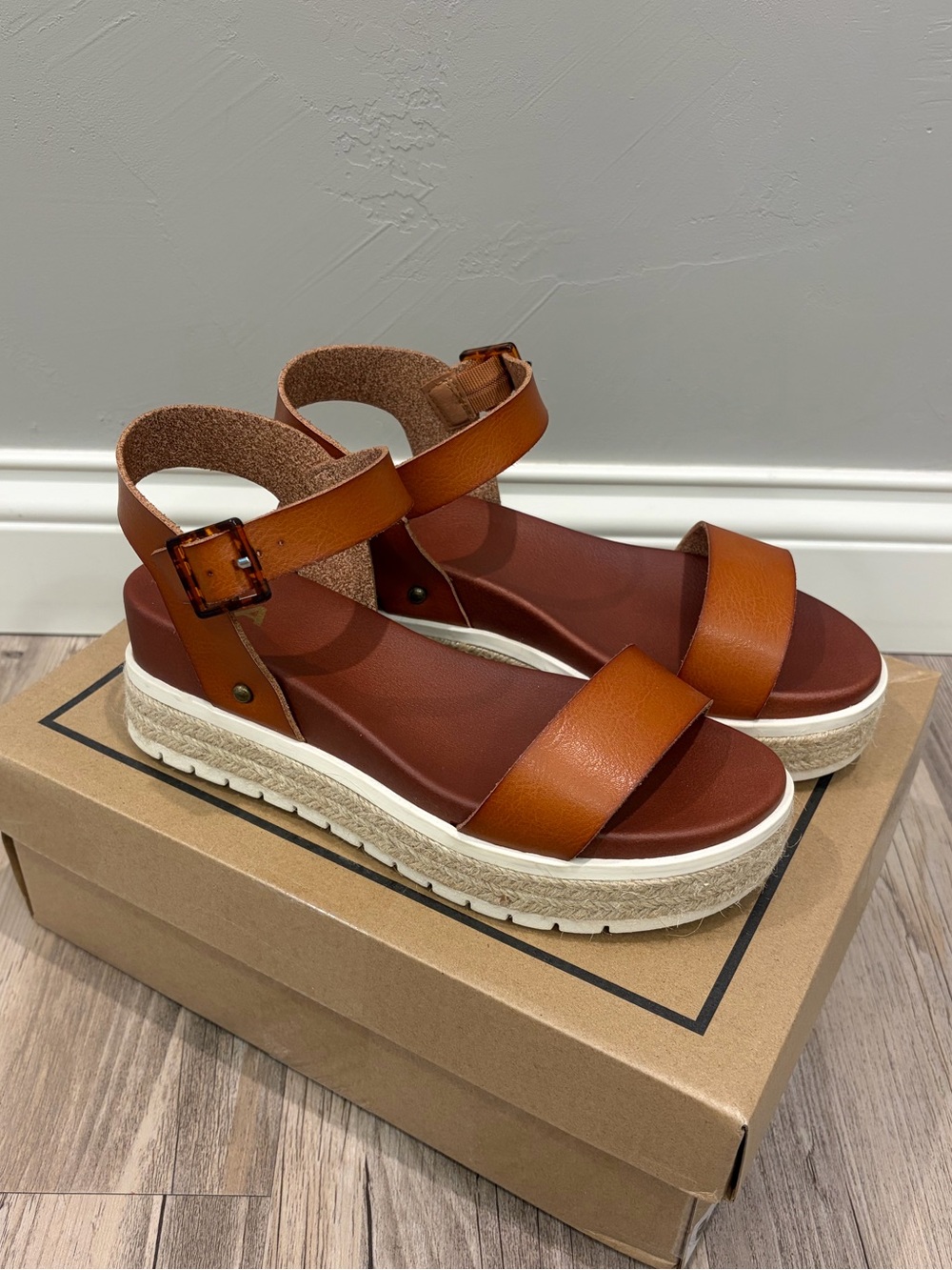 Mia Kiera Espadrille Platform Sandal